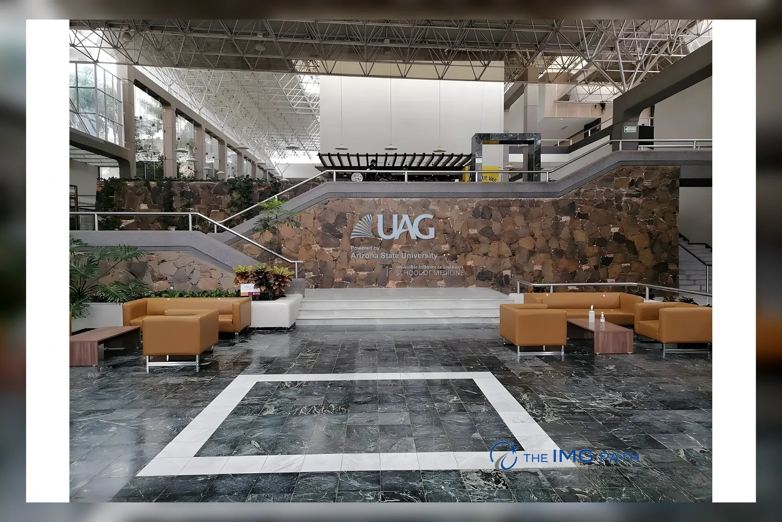 Universidad Autonoma de Guadalajara School of Medicine campus, Guadalajara, Mexico